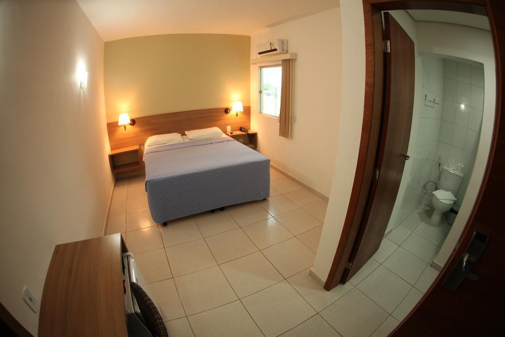 Larison Economy Hotel Pôrto Velho Eksteriør billede