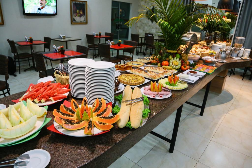 Larison Economy Hotel Pôrto Velho Eksteriør billede